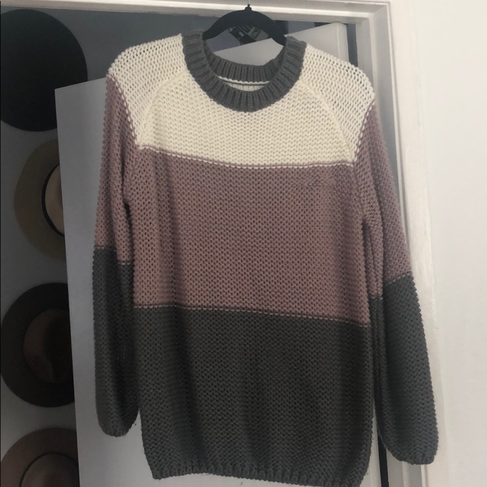 Knit sweater